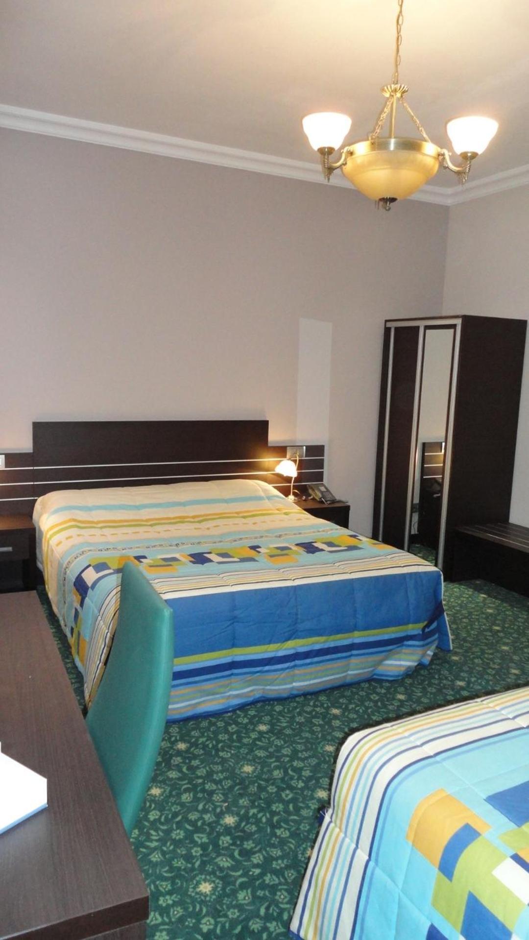 Hotel L'Auberge Du Souverain Auderghem Zewnętrze zdjęcie