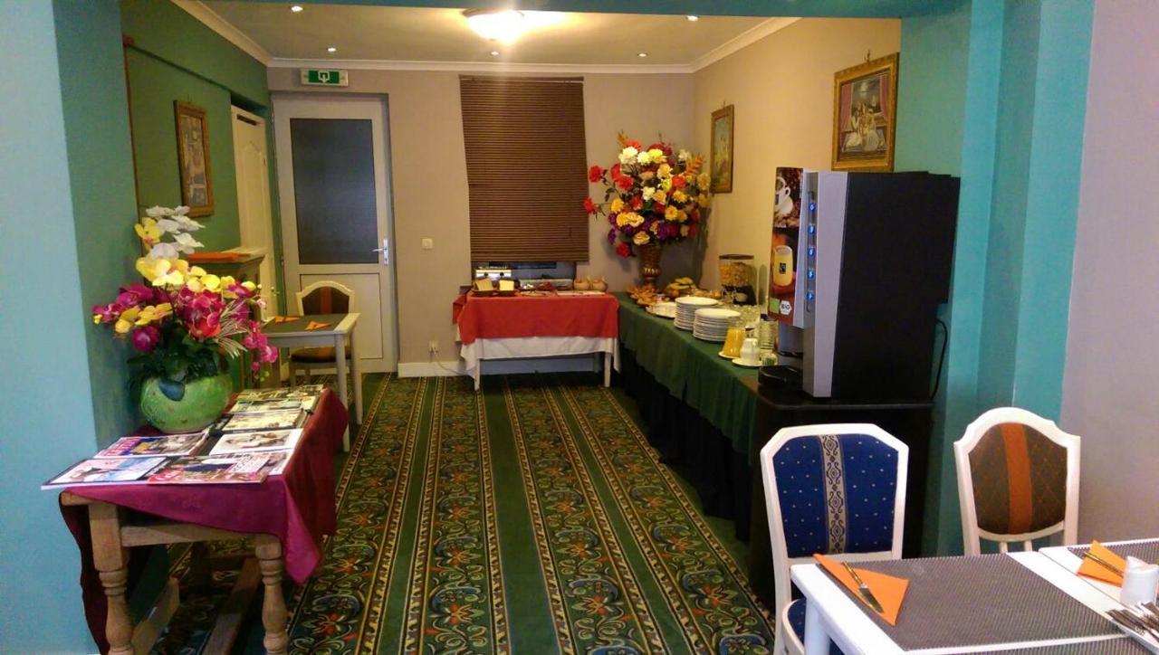 Hotel L'Auberge Du Souverain Auderghem Zewnętrze zdjęcie