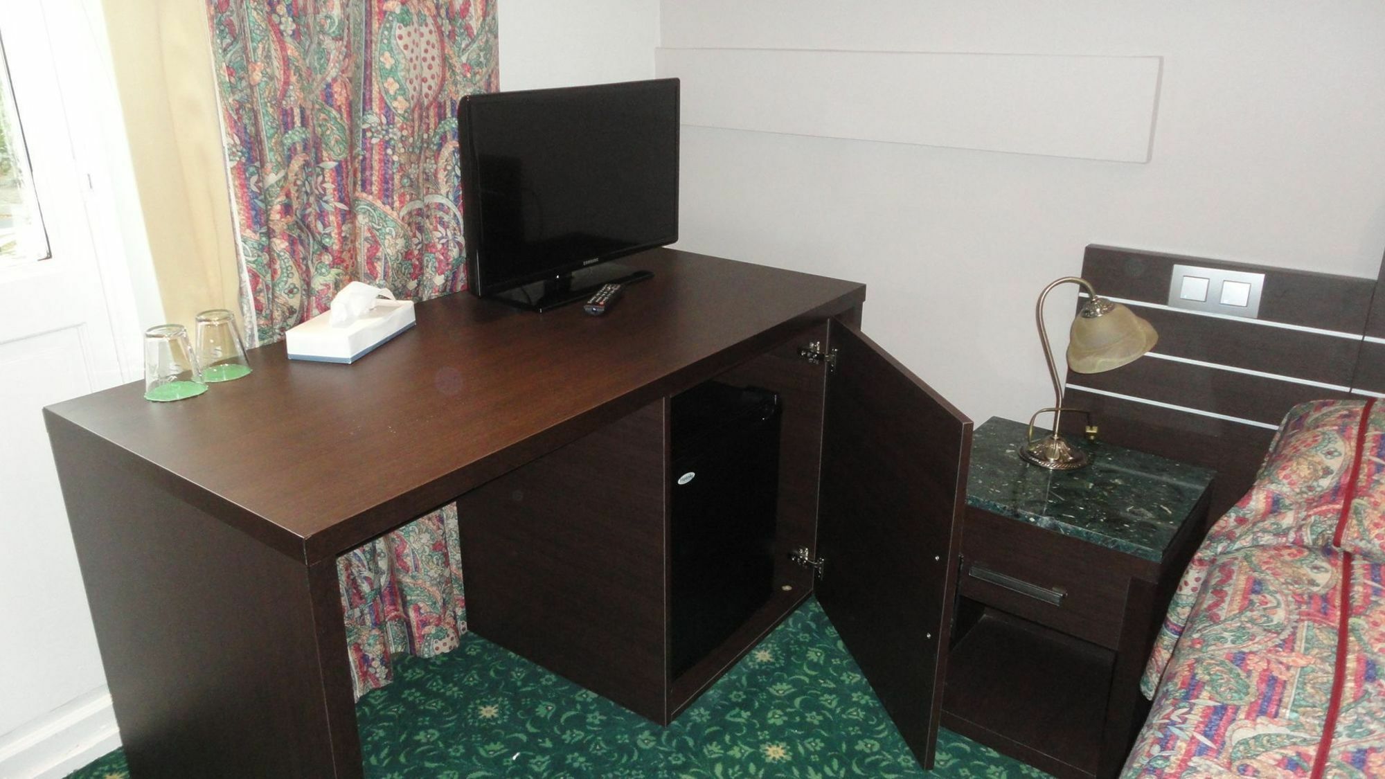 Hotel L'Auberge Du Souverain Auderghem Zewnętrze zdjęcie